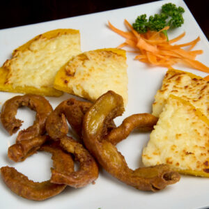 CHUNCHULLA CON AREPA